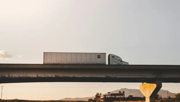 Empresa de controle de pneus para transportadoras da Saveway